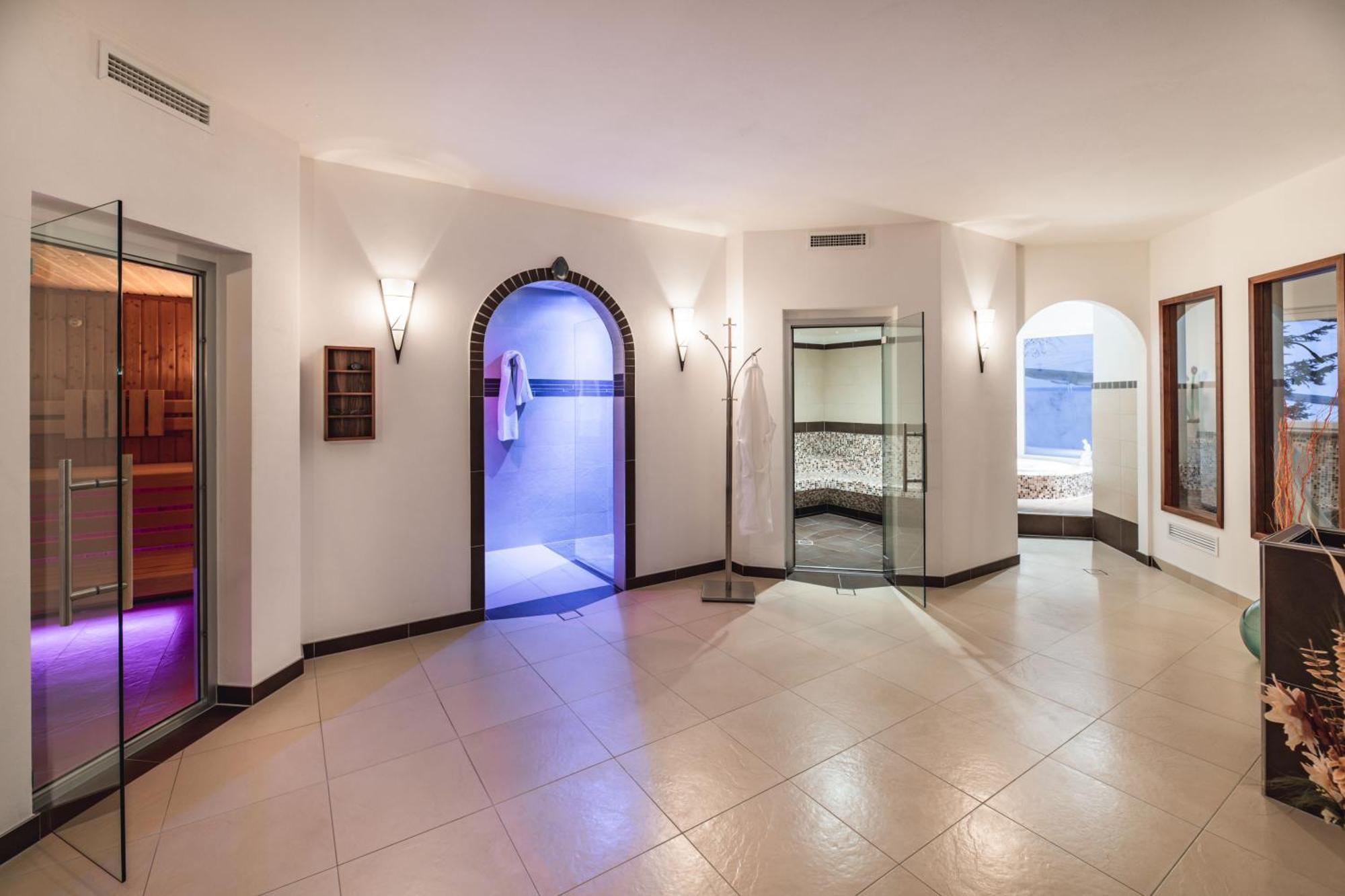Hotel Daniel Apartments Сельва-ді-Валь-Гардена Екстер'єр фото