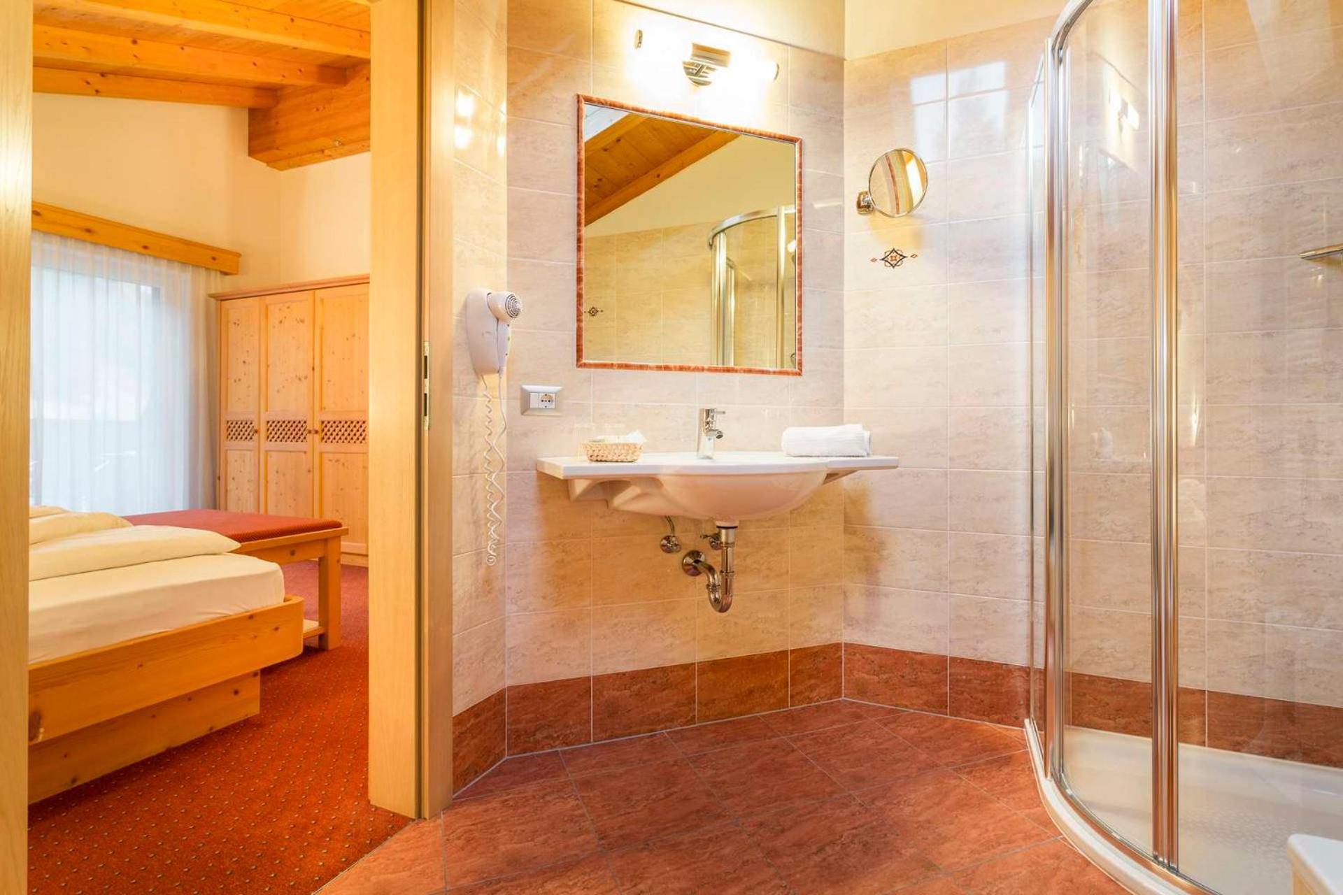 Hotel Daniel Apartments Сельва-ді-Валь-Гардена Екстер'єр фото